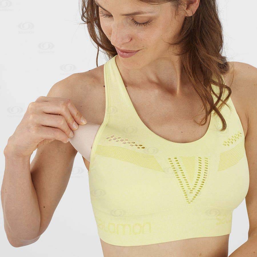 Green Salomon ESSENTIAL MOVE ON SEAMLESS Women's Sports Bras | US-N1981